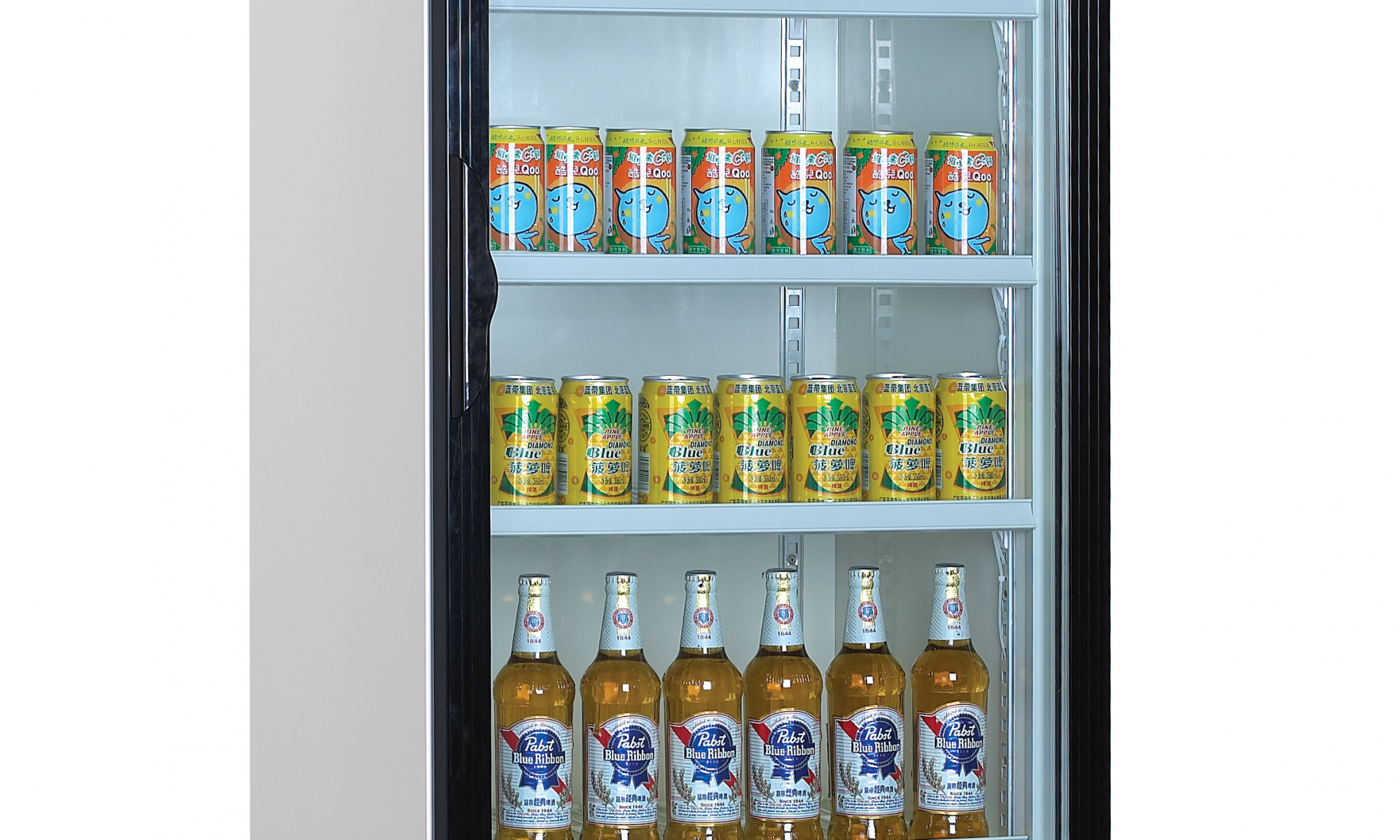 Utilizarea vitrinelor frigorifice in alimentatia publica